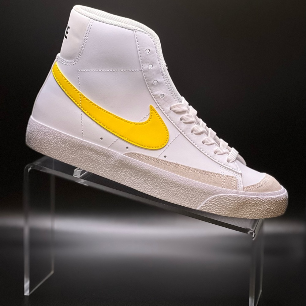 Nike Blazer  Mid 77